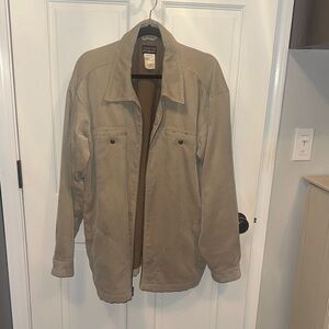 NWOT Men’s Patagonia Large khaki courdroy jacket